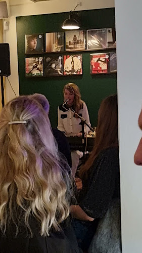 Album Bar - Gastronomi og hotelvirksomhed