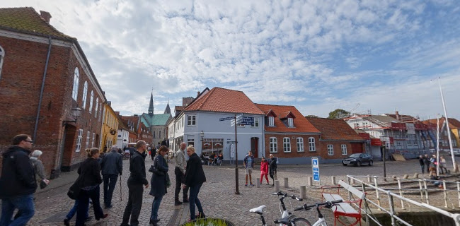 Kolvig - by Skovmose