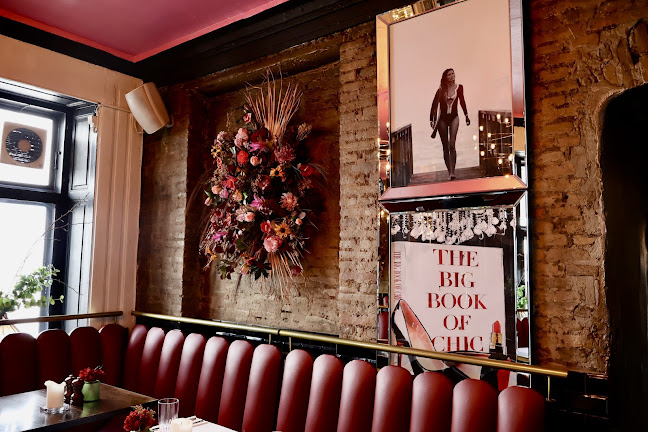 Hoppes Café & Bar - Gastronomi og hotelvirksomhed