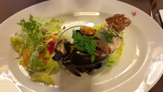 Opinii despre Det Hvide Pakhus în Faaborg - Gastronomi og hotelvirksomhed