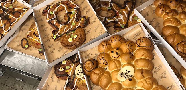 Opinii despre John's Kagehus în Kastrup - Gastronomi og hotelvirksomhed