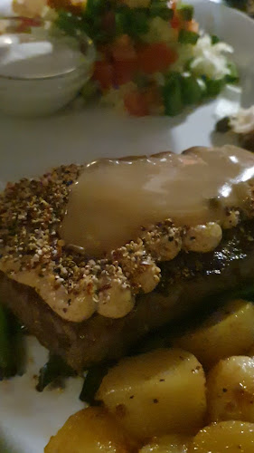 Opinii despre Løsning Kro og Gæstgivergård în Løsning - Gastronomi og hotelvirksomhed