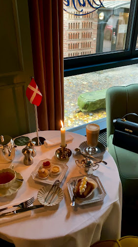 Opinii despre Duse în København - Gastronomi og hotelvirksomhed