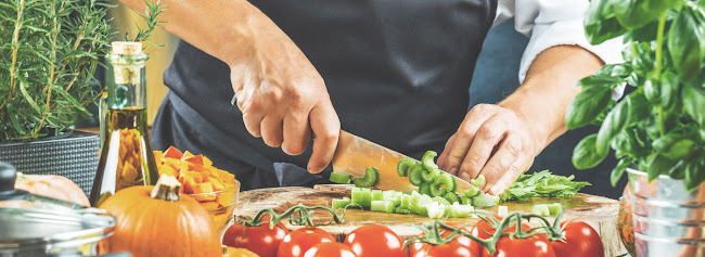 Aakirkeby-Hallerne S/I - Aakirkeby