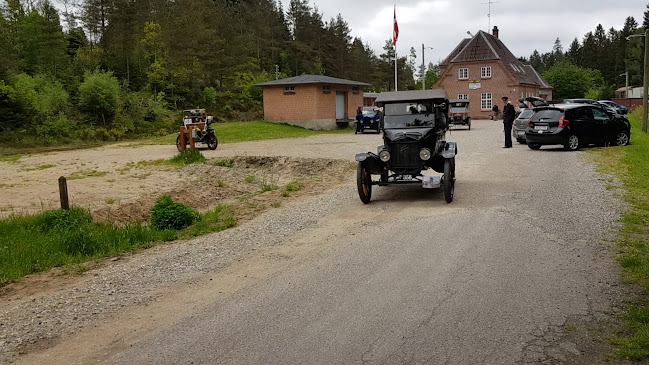 Comentarii opinii despre Vrads Station