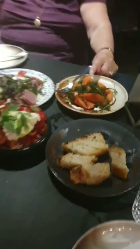 Basso - Gastronomi og hotelvirksomhed