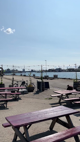 Opinii despre Mikkeller Baghaven în København - Gastronomi og hotelvirksomhed