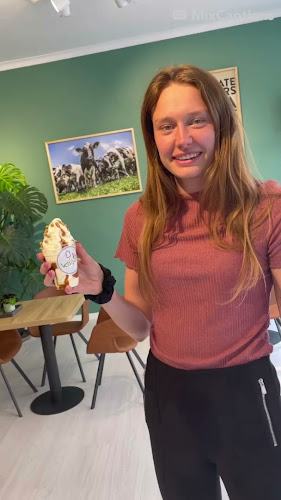 Is-kagen - Gastronomi og hotelvirksomhed