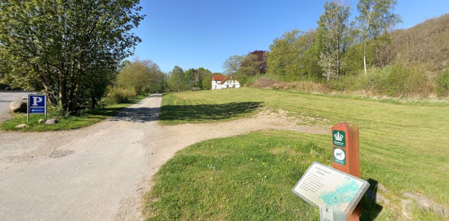 Opinii despre Restaurant Ekkodalshuset în Aakirkeby - Gastronomi og hotelvirksomhed