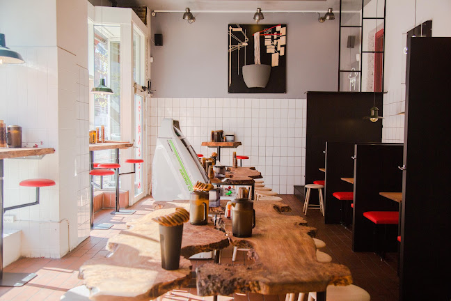 Ramen to Bíiru - Gastronomi og hotelvirksomhed