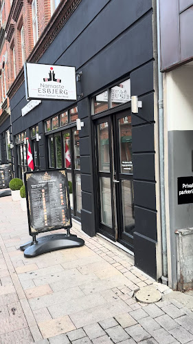 Opinii despre Namaste Esbjerg, an Indian Restaurant, Cafe & BAR în Esbjerg - Gastronomi og hotelvirksomhed