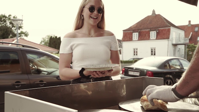 Opinii despre Pandekagebilen v/Tina Sindberg Nielsen în Odder - Gastronomi og hotelvirksomhed