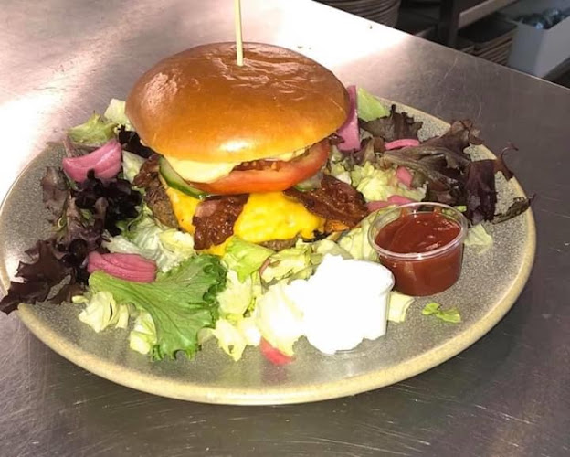 Café Hawgus Klitmøller - Gastronomi og hotelvirksomhed