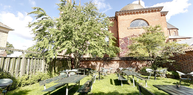 Opinii despre Restaurant Raadhuskælderen în Roskilde - Gastronomi og hotelvirksomhed