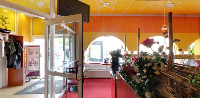 Oriental Barbecue House og Running Sushi