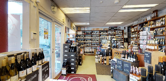 Holte Vinlager - Gastronomi og hotelvirksomhed