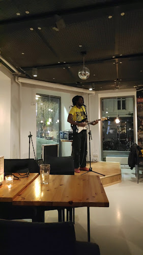 Opinii despre Urban Bar în København - Gastronomi og hotelvirksomhed