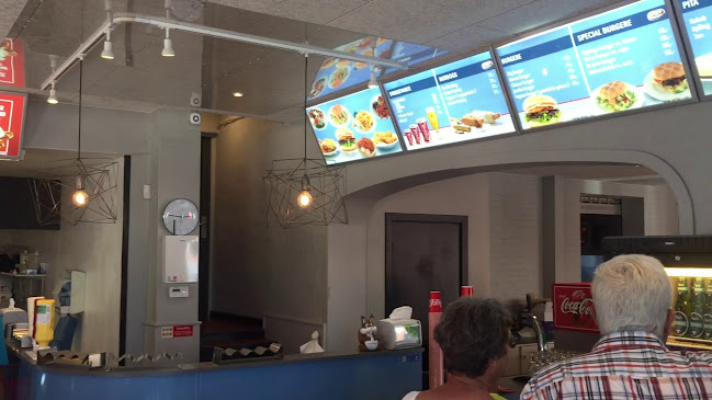 Opinii despre Iscafeen Hvide Sande în Hvide Sande - Gastronomi og hotelvirksomhed