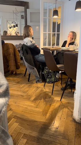 Comentarii opinii despre Bertels Salon