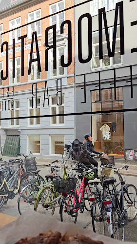 Opinii despre Democratic Coffee în Indre By - Gastronomi og hotelvirksomhed