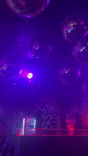 Helmut Aalborg - Gastronomi og hotelvirksomhed