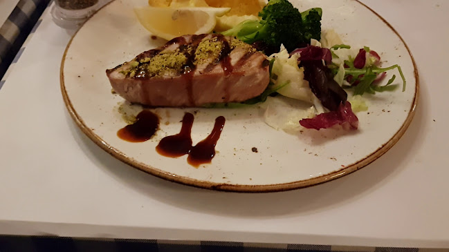 Opinii despre Le Diamant Bistro 59 în København - Gastronomi og hotelvirksomhed