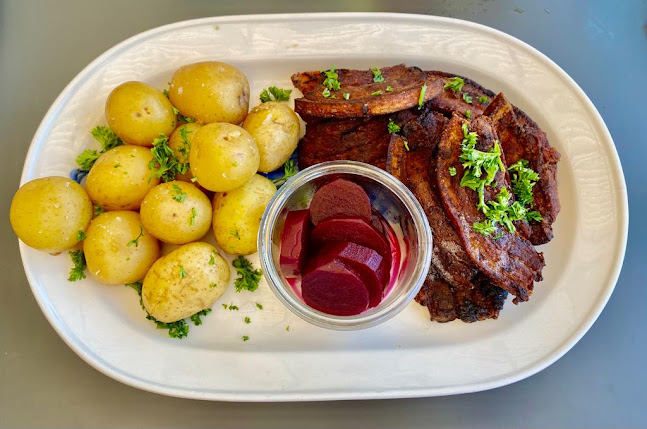 Opinii despre LYBYSTRAND în Roslev - Gastronomi og hotelvirksomhed