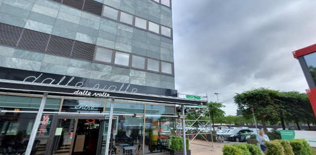 Dalle Valle, Rosengårdcenteret - Gastronomi og hotelvirksomhed