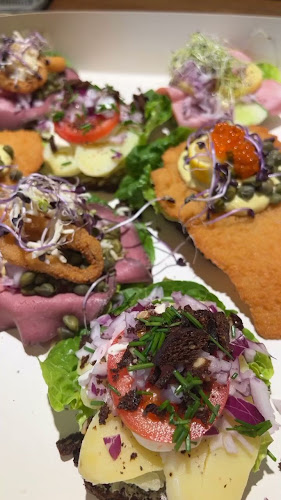 Comentarii opinii despre Shiela's Café & Brasserie