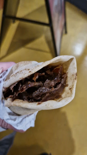 Opinii despre Hos Bilal Brabrand în Brabrand - Gastronomi og hotelvirksomhed