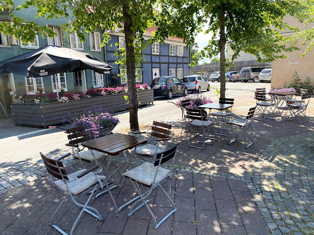 Comentarii opinii despre Lagoni Kaffebar