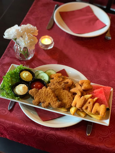 Café UGLEN - Gastronomi og hotelvirksomhed