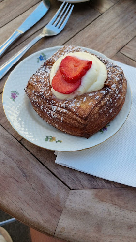 Opinii despre BUKA BAKERY în Frederiksberg - Gastronomi og hotelvirksomhed