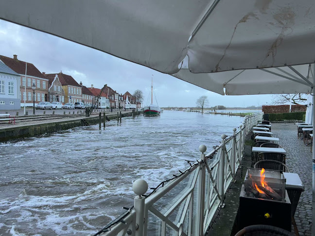 Opinii despre Kolvig - by Skovmose în Ribe - Gastronomi og hotelvirksomhed