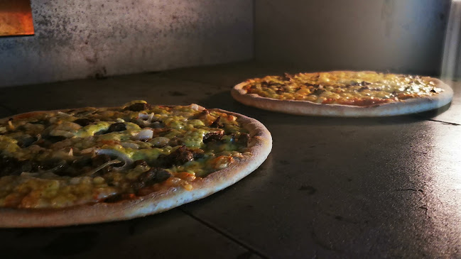 Opinii despre Snertinge Restaurant og Pizza în Snertinge - Gastronomi og hotelvirksomhed