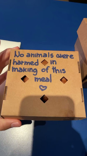 Eden Jaxx - Gastronomi og hotelvirksomhed