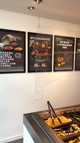 Opinii despre Kylling & Co Randers în Randers - Gastronomi og hotelvirksomhed