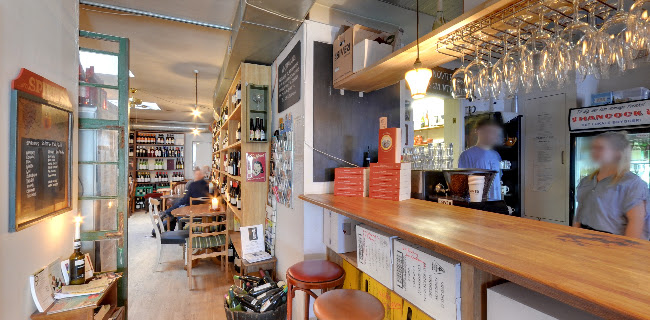 Comentarii opinii despre Løve’s Bog- og Vincafé