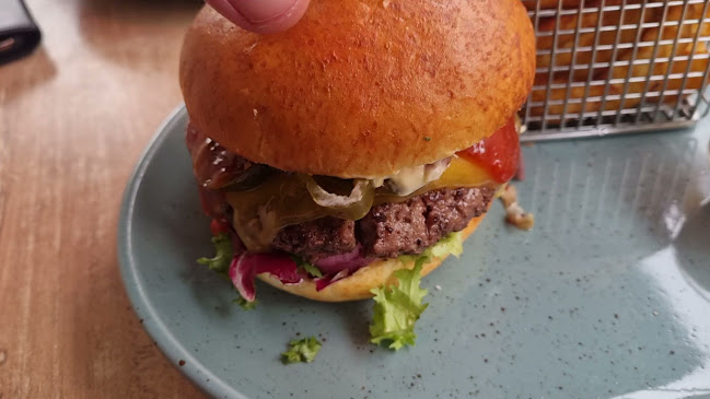 Opinii despre Café K Trøjborg în Aarhus - Gastronomi og hotelvirksomhed