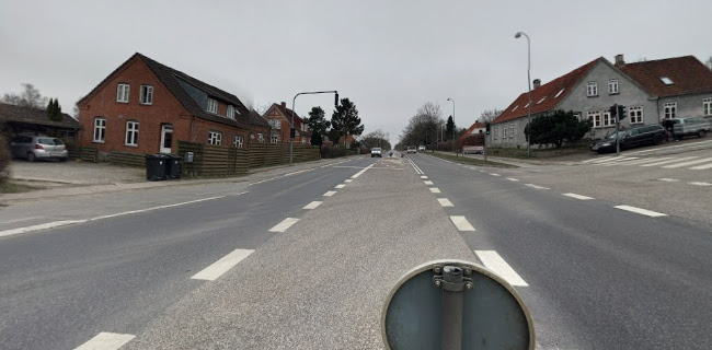 Opinii despre Tina's Quick în Ishøj - Gastronomi og hotelvirksomhed