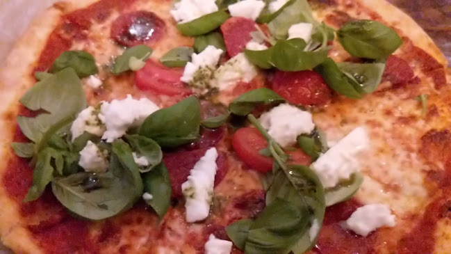 Opinii despre Stefanos Pizzabar în København - Gastronomi og hotelvirksomhed