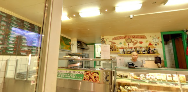 Le Quattro Stagioni Uno - Gastronomi og hotelvirksomhed