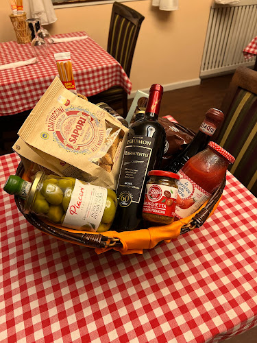 Trattoria Santa Rita - Gastronomi og hotelvirksomhed