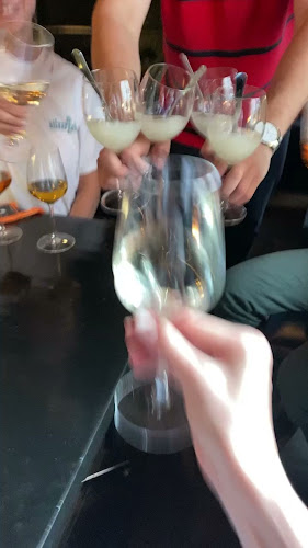 Opinii despre not your USUAL wine bar în København - Gastronomi og hotelvirksomhed