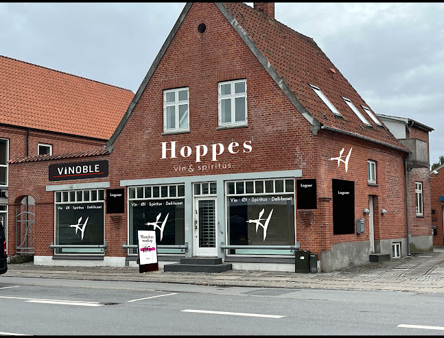 Opinii despre Hoppes Vinoble Odense în Odense - Gastronomi og hotelvirksomhed