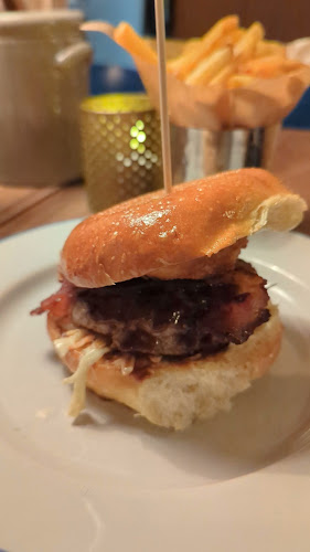 Opinii despre Cocks & Cows SP34 în København - Gastronomi og hotelvirksomhed