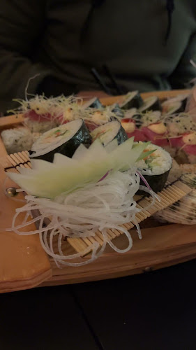 Susu Sushi og Nikkei Restaurant - Gastronomi og hotelvirksomhed