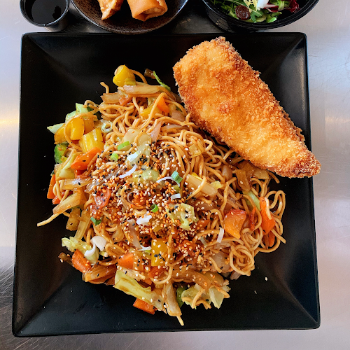 Comentarii opinii despre Yans Sushi / Kitchen