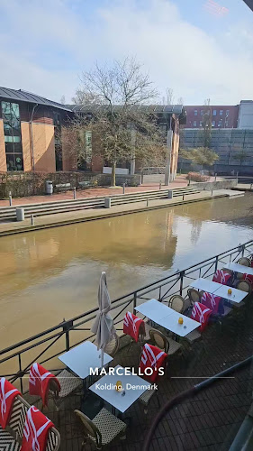 Cafe Marcello's - Gastronomi og hotelvirksomhed