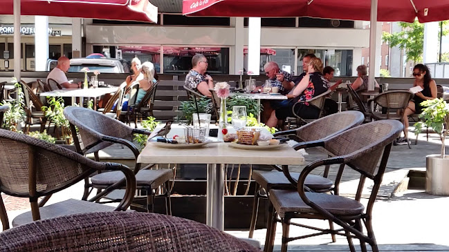 Opinii despre Café Le Perr în Kastrup - Gastronomi og hotelvirksomhed